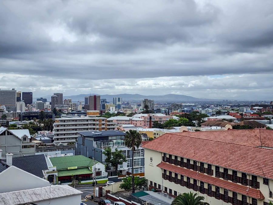 To Let 1 Bedroom Property for Rent in Gardens Western Cape